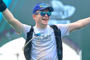 BIB: 
                            <button type="button" onclick="openModal(24882991)" class="btn btn-primary btn-sm float-right btn-popup" data-toggle="modal" data-target=".modal-high-quality">
                        <i class="fas fa-shopping-cart"></i> Add to Cart
                    </button>
                                            <button type="button" onclick="isThisMe(24882991, true)" class="btn btn-success btn-sm float-right btn-popup btn-isme hidden" data-toggle="tooltip" data-placement="bottom" title="นี่คือรูปของคุณใช่ไหม คลิกที่นี่เพื่อเอาเข้าอัลบั้ม">
                        <i class="fas fa-plus"></i> Add to album
                    </button>
                    <button type="button" onclick="isThisMe(24882991, false)" class="btn btn-warning btn-sm float-right btn-popup btn-isnotme hidden">
                        <i class="fas fa-ban"></i> Remove from album
                    </button>